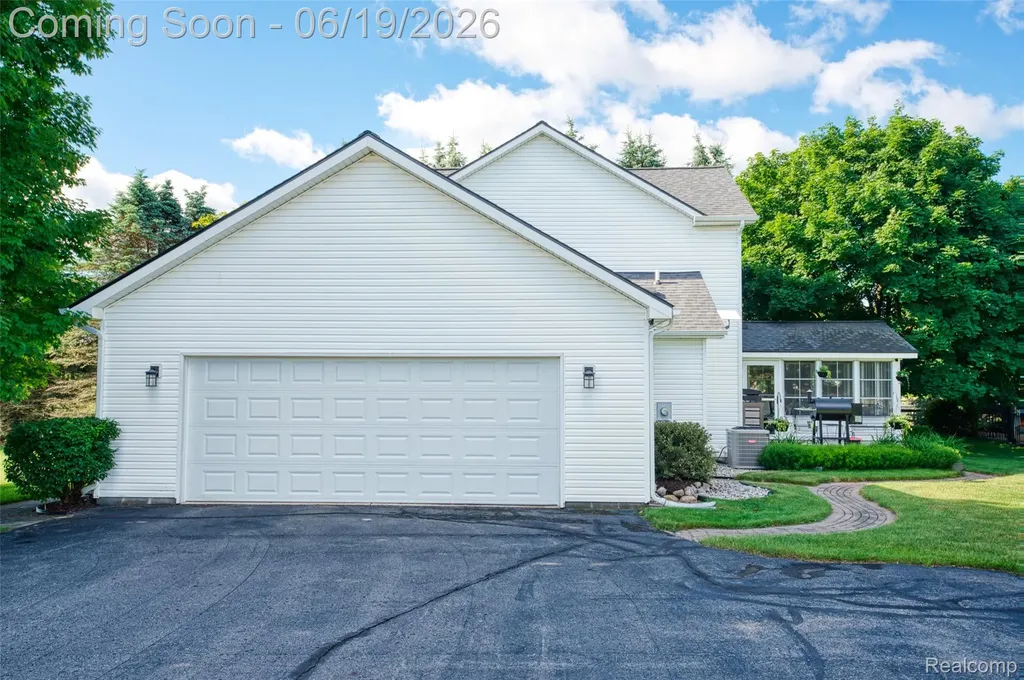 5900 Carter Court Marion Township MI 48843