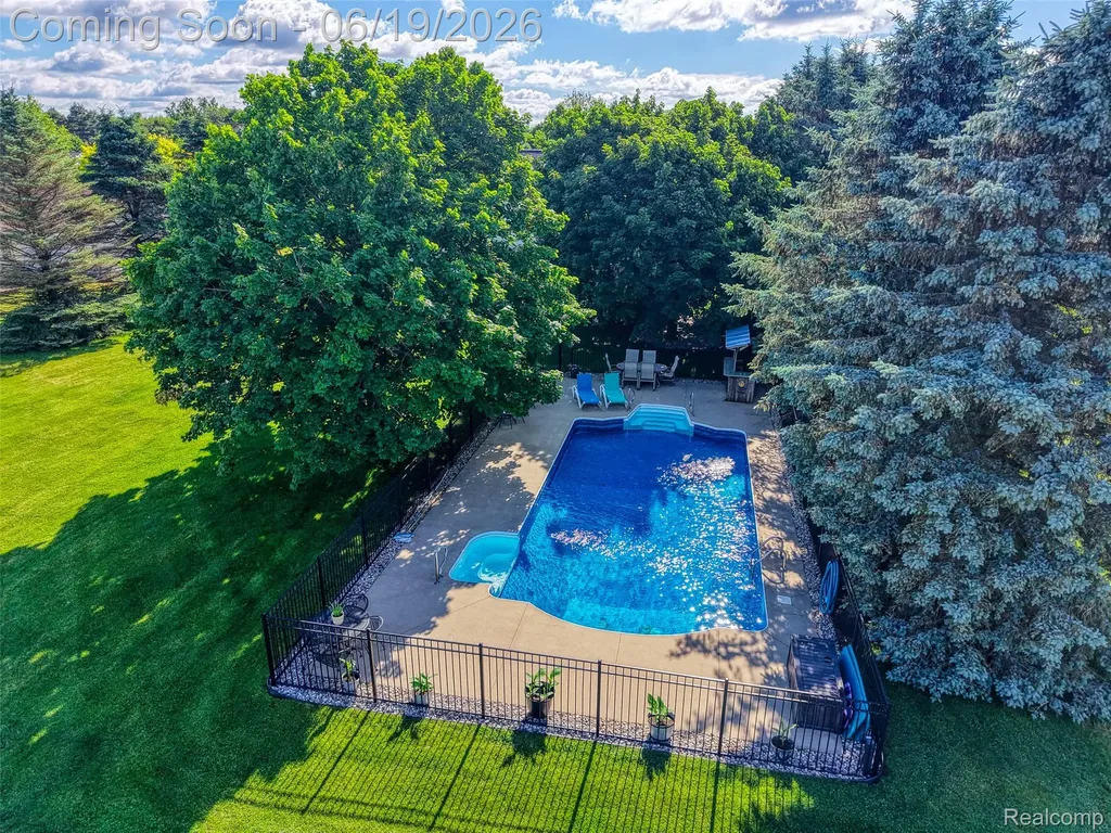 5900 Carter Court Marion Township MI 48843