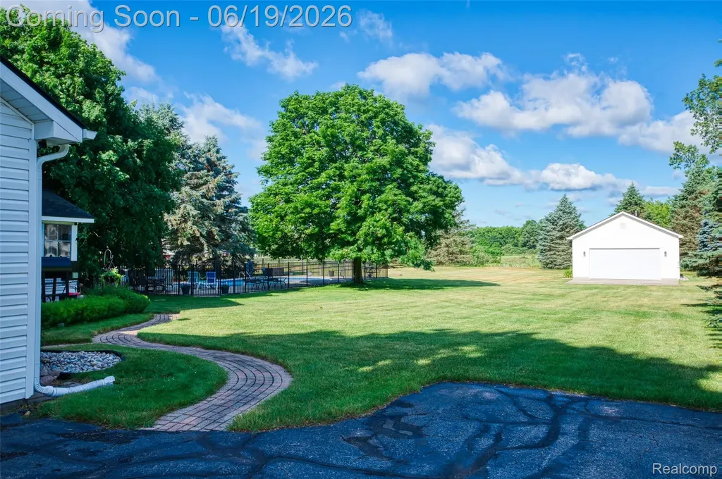 5900 Carter Court Marion Township MI 48843