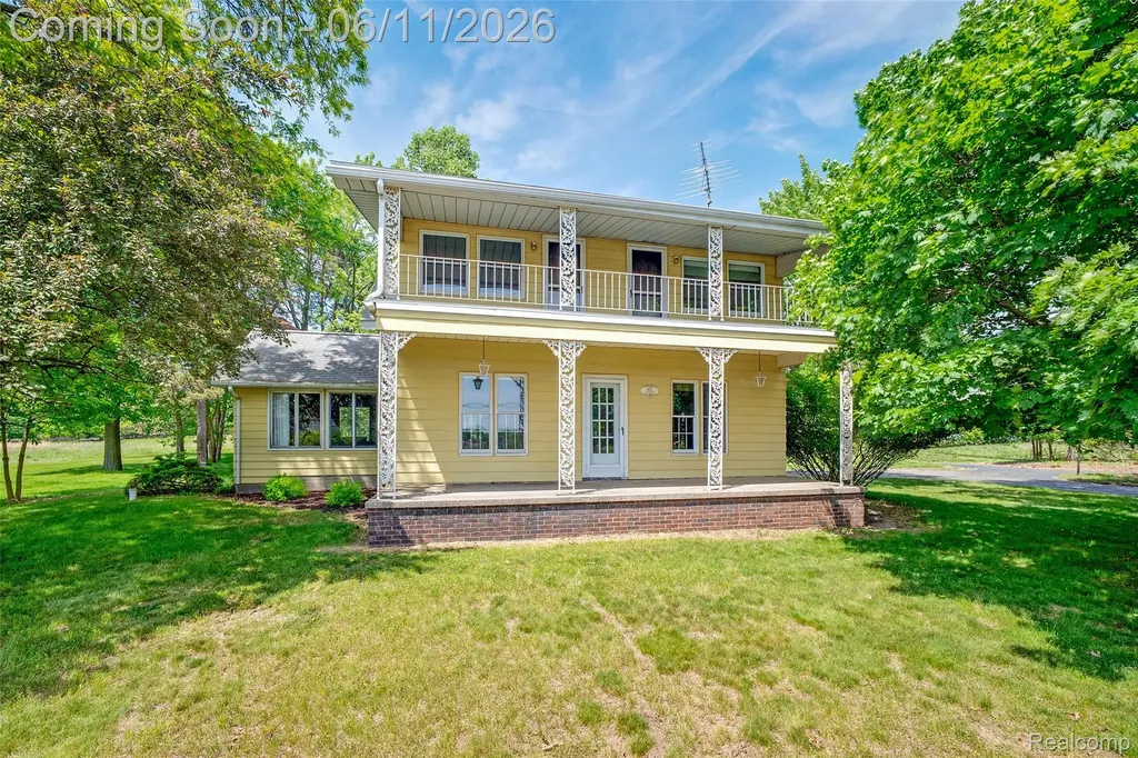607 E King Street Corunna City MI 48817