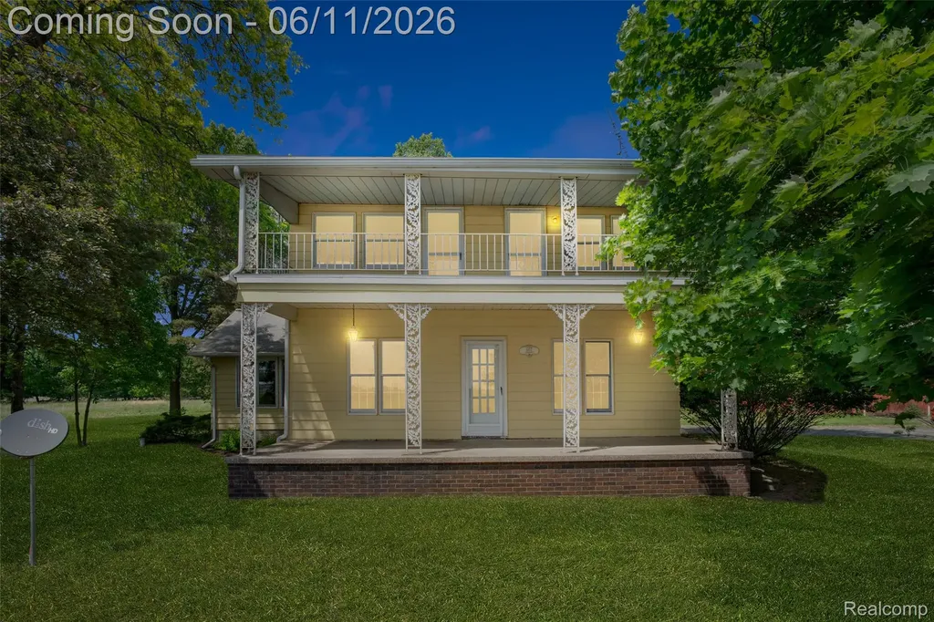 607 E King Street Corunna City MI 48817