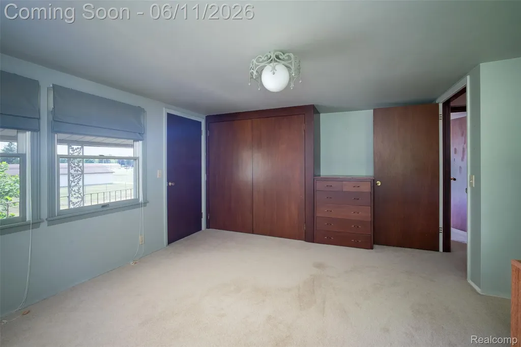 607 E King Street Corunna City MI 48817