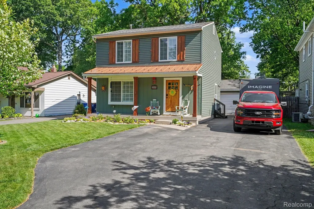 3544 Fort Drive Waterford Charter Township MI 48328