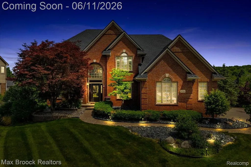 47159 Northumberland Street Novi City MI 48374