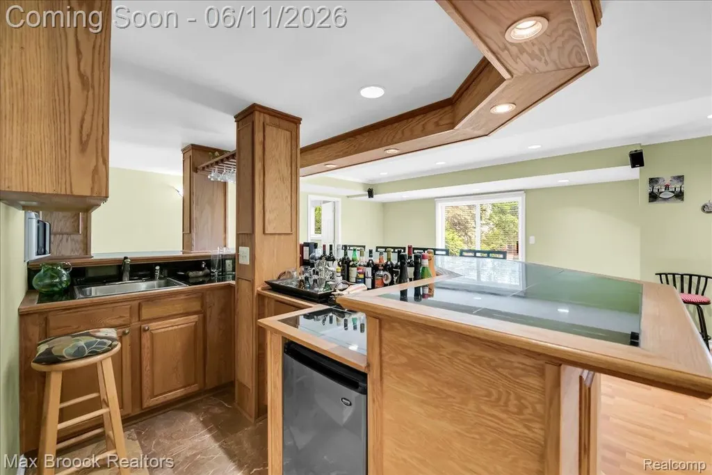 47159 Northumberland Street Novi City MI 48374