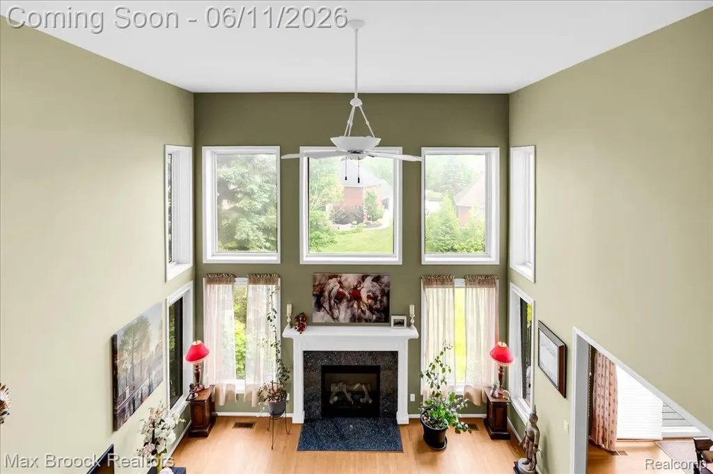47159 Northumberland Street Novi City MI 48374
