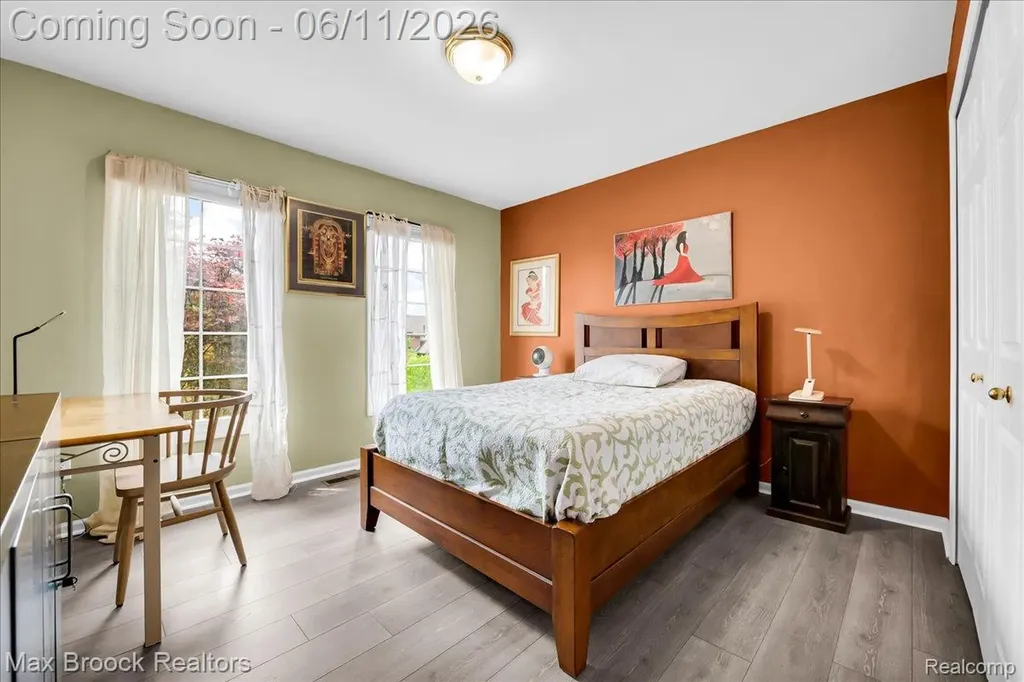 47159 Northumberland Street Novi City MI 48374