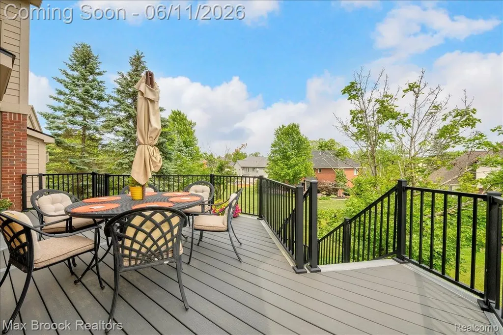47159 Northumberland Street Novi City MI 48374
