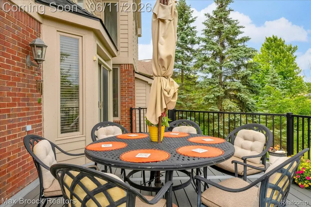 47159 Northumberland Street Novi City MI 48374