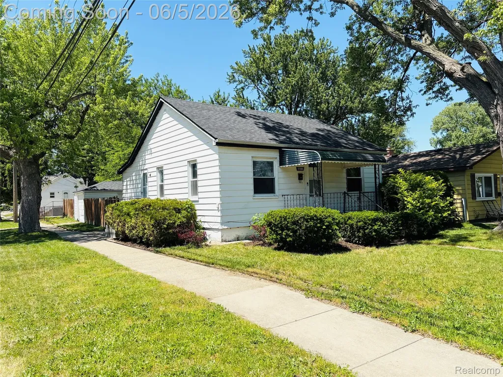 27305 Townley Street Madison Heights City MI 48071