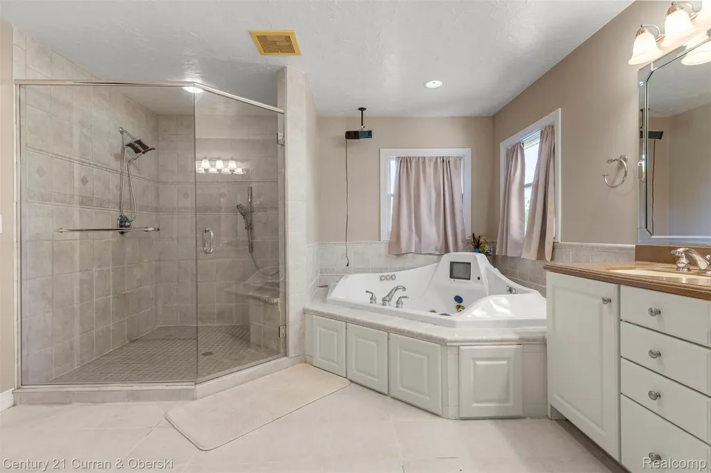 2732 Carric Court Rives Township MI 49201