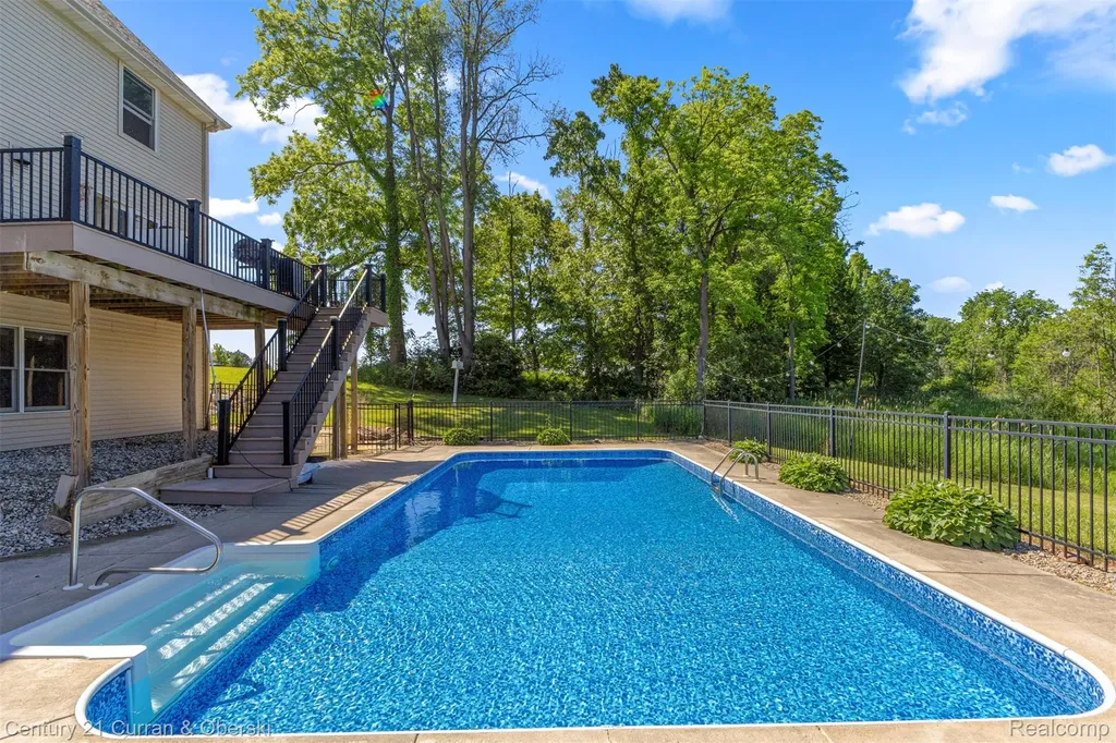 2732 Carric Court Rives Township MI 49201