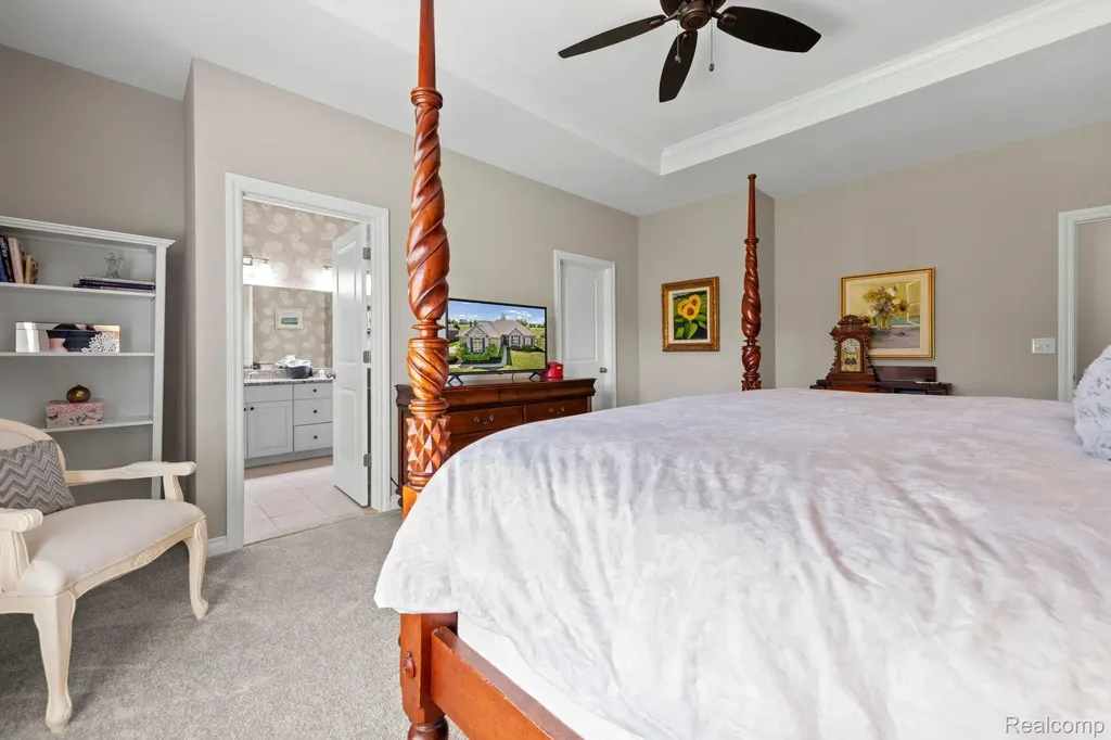 672 Brooks Lane Oxford Charter Township MI 48371