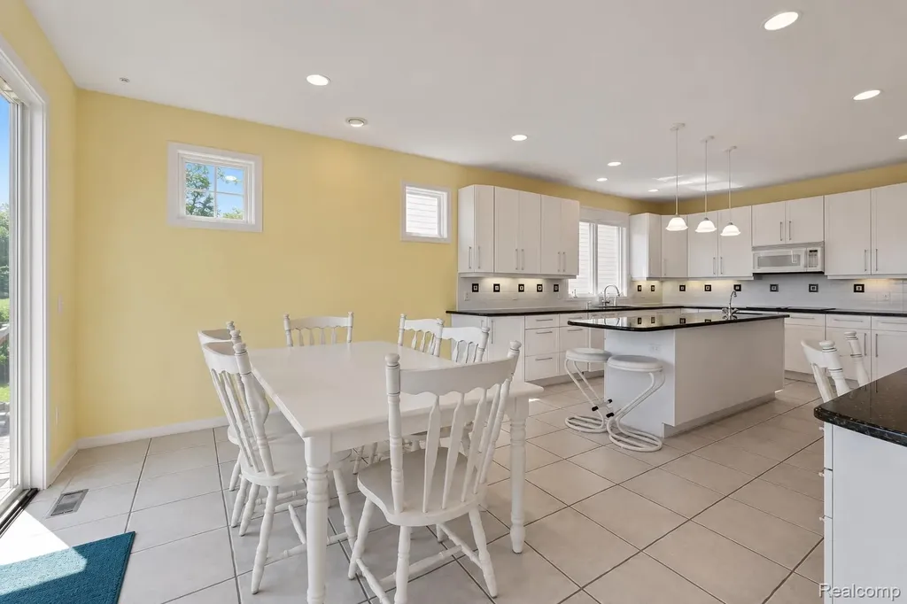 3300 Mimosa Street Commerce Charter Township MI 48390
