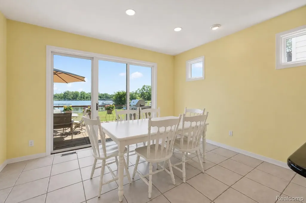 3300 Mimosa Street Commerce Charter Township MI 48390