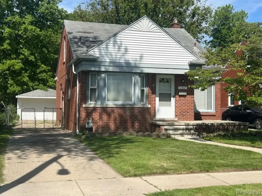 11361 Rockland Redford Charter Township MI 48239