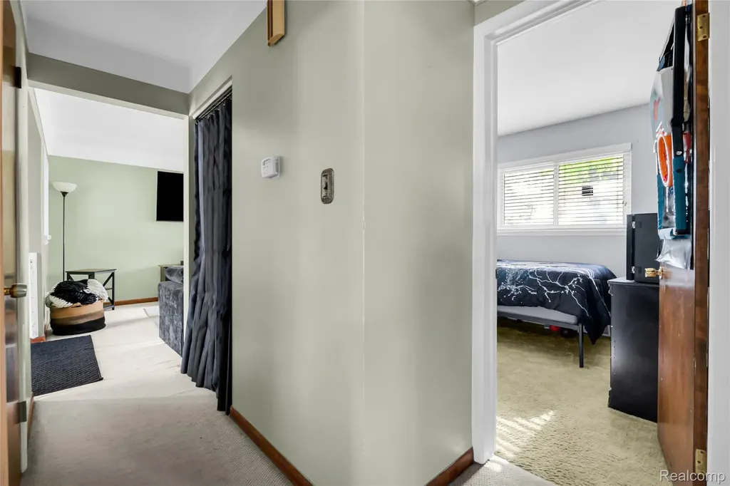 18222 Fox Street Redford Charter Township MI 48240