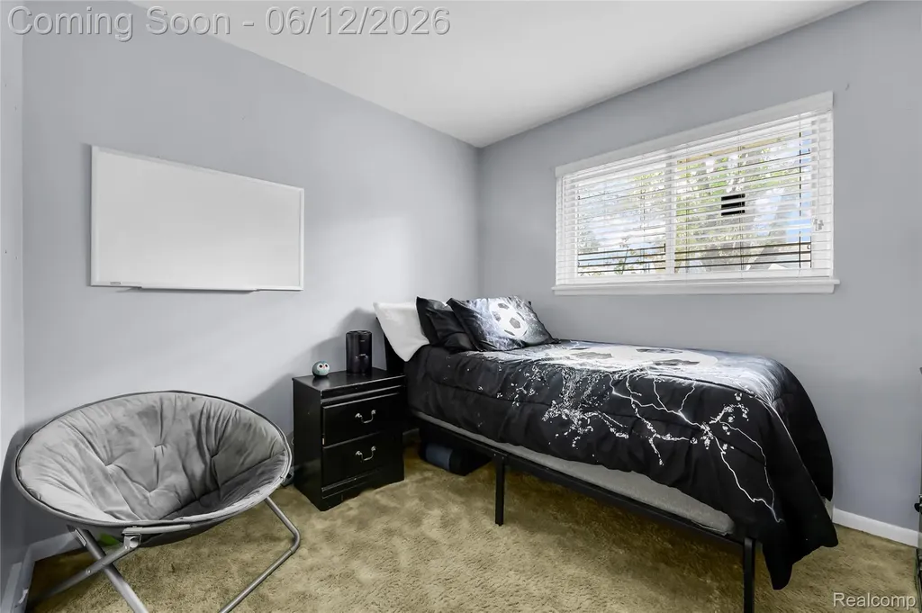 18222 Fox Street Redford Charter Township MI 48240