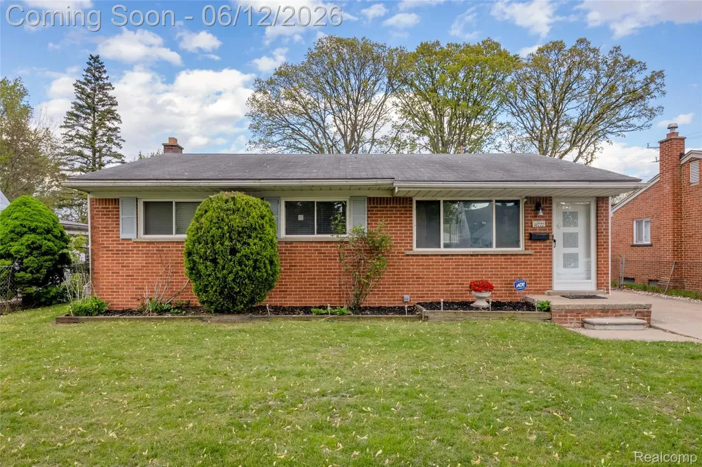 18222 Fox Street Redford Charter Township MI 48240