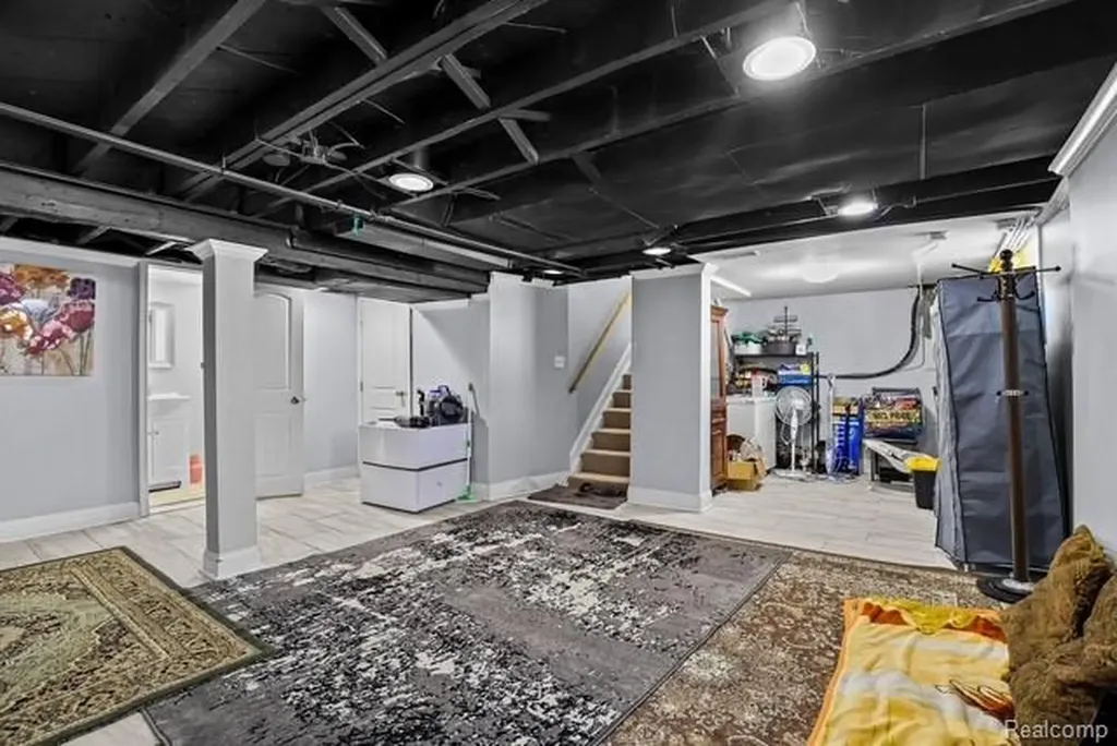 4873 Curtis Street Dearborn City MI 48126
