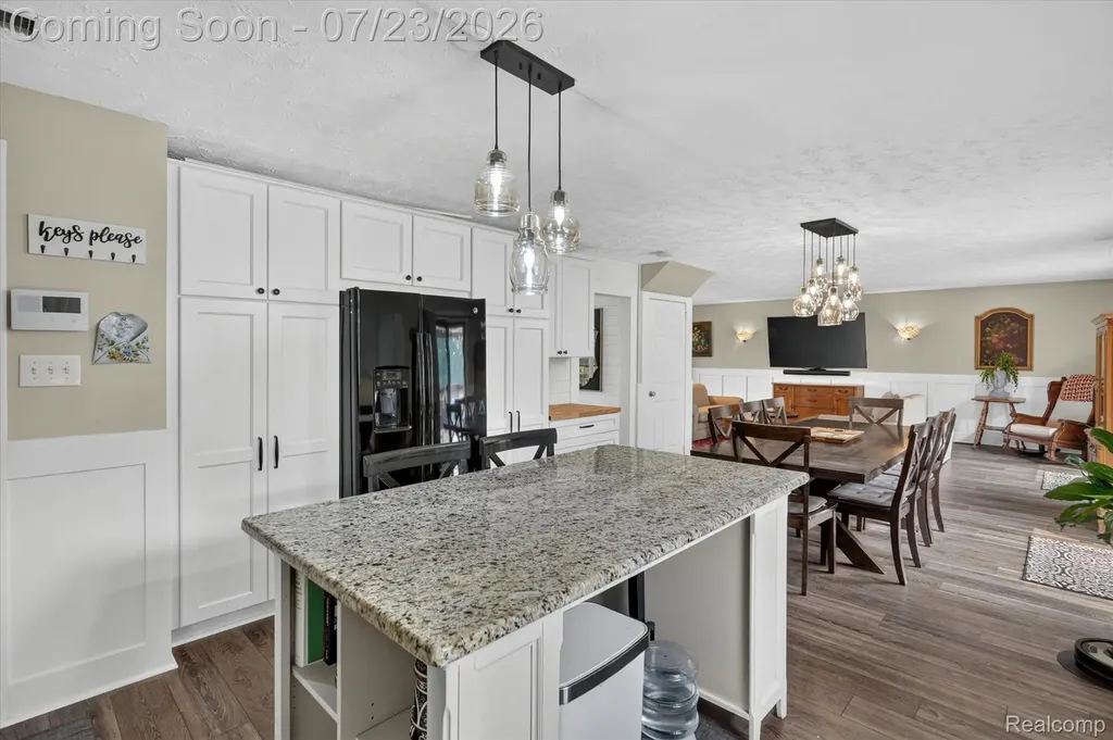 2795 Bird Road Groveland Township MI 48462