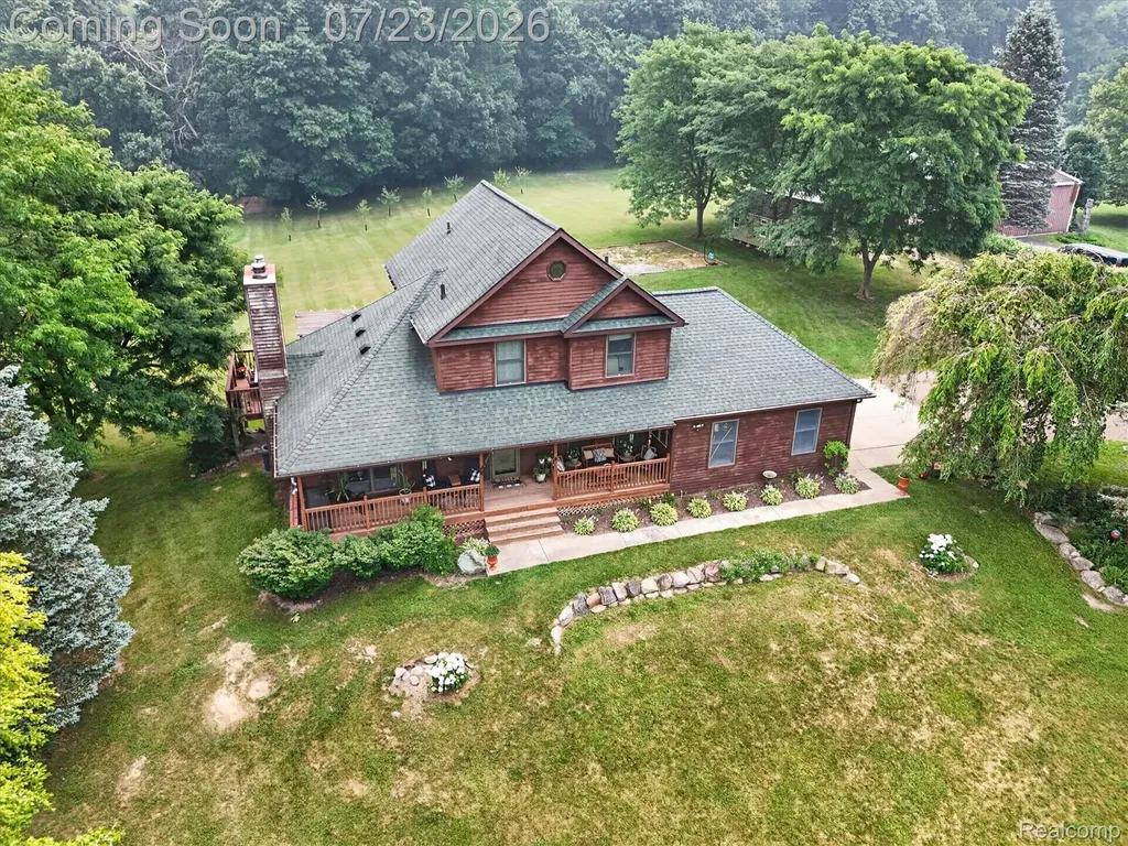 2795 Bird Road Groveland Township MI 48462