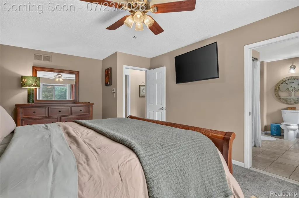 2795 Bird Road Groveland Township MI 48462