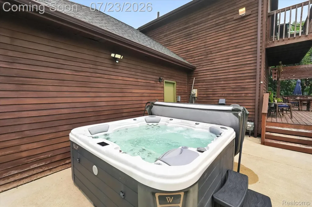 2795 Bird Road Groveland Township MI 48462
