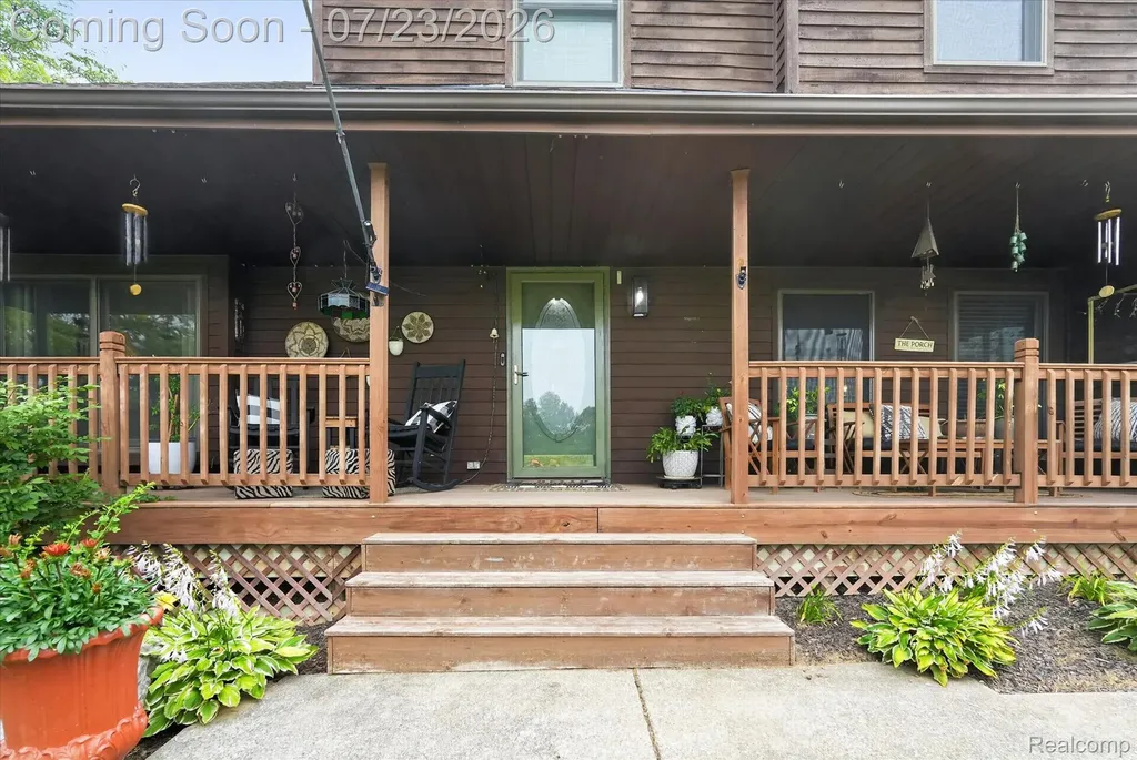 2795 Bird Road Groveland Township MI 48462