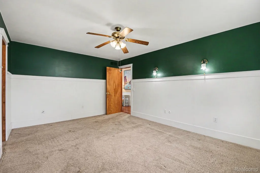 4660 Woodhull Drive Independence Charter Township MI 48346