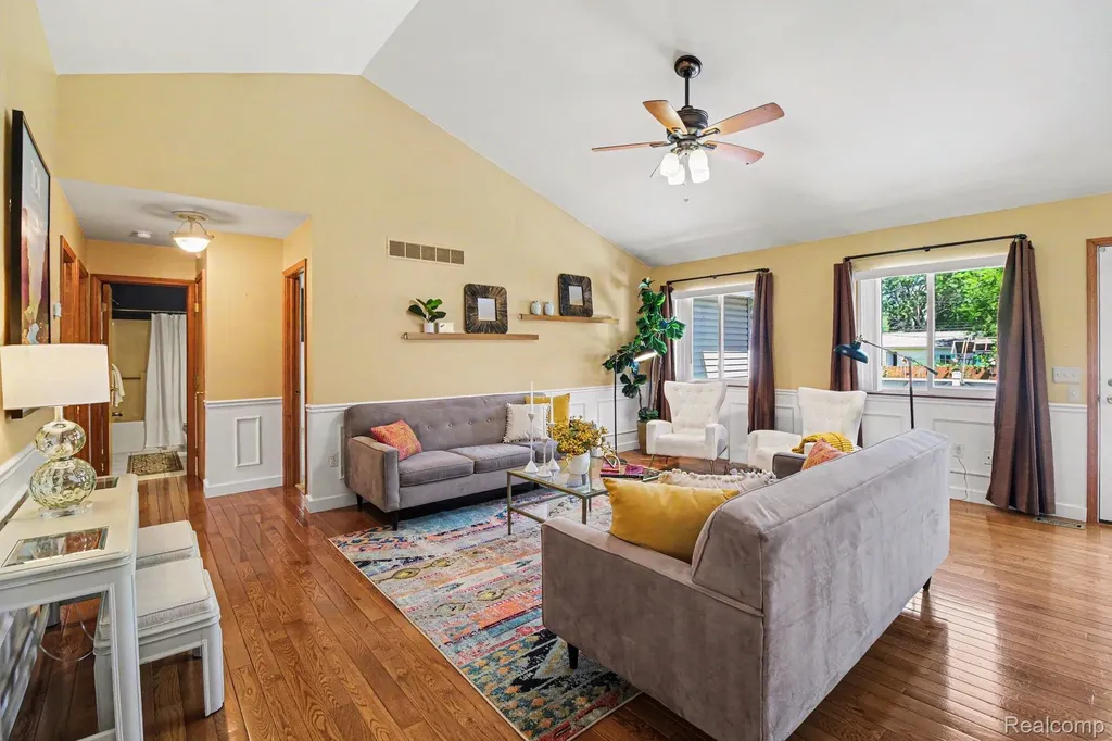 4660 Woodhull Drive Independence Charter Township MI 48346