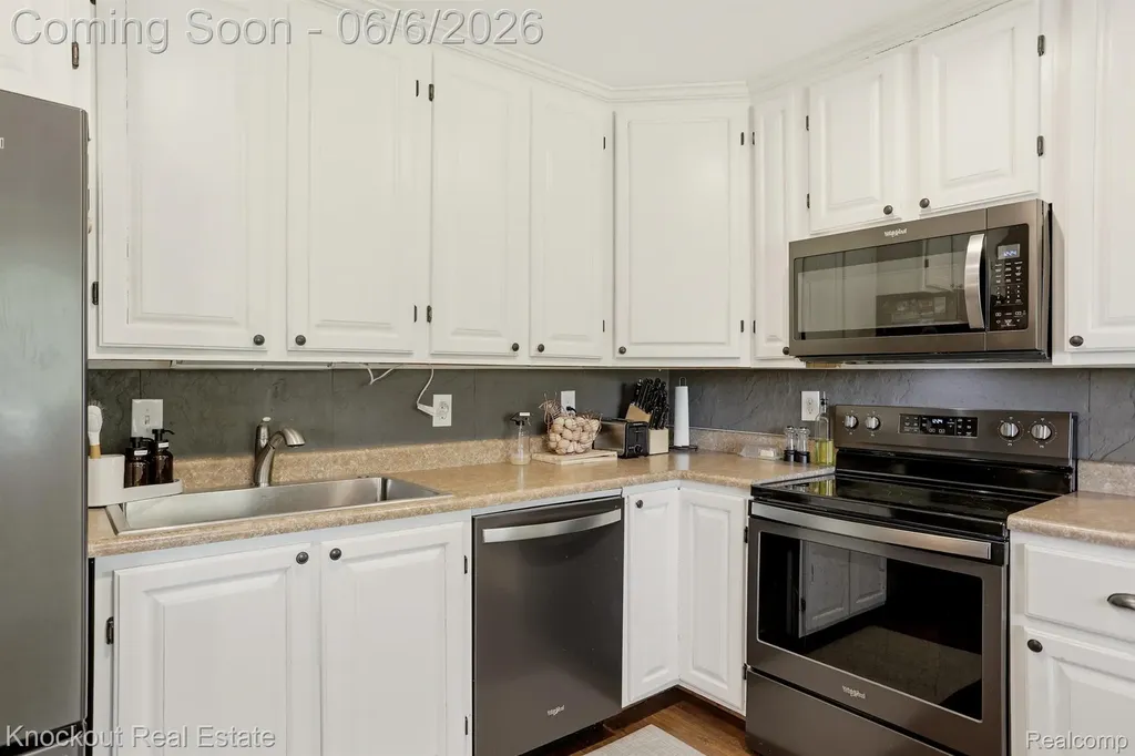 7616 Fostoria Road Watertown Township MI 48744