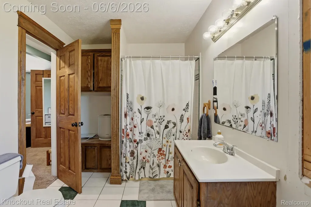 7616 Fostoria Road Watertown Township MI 48744