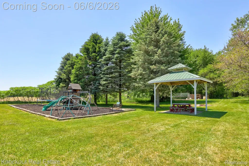 7616 Fostoria Road Watertown Township MI 48744