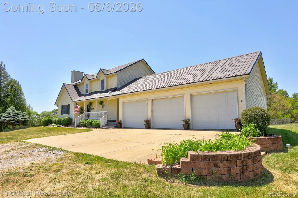 7616 Fostoria Road Watertown Township MI 48744
