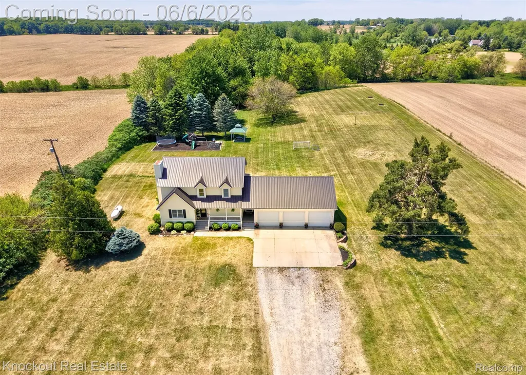 7616 Fostoria Road Watertown Township MI 48744