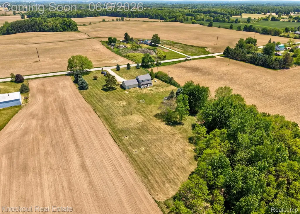 7616 Fostoria Road Watertown Township MI 48744