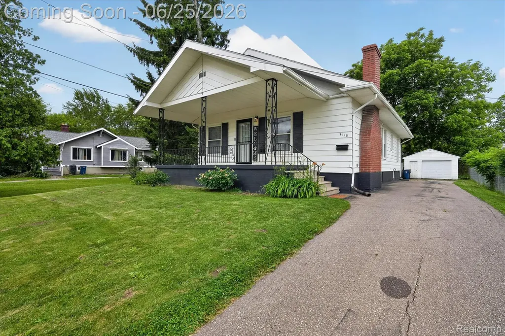 4110 Ogema Avenue Flint City MI 48507