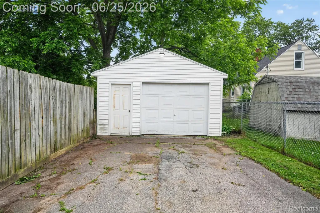 4110 Ogema Avenue Flint City MI 48507