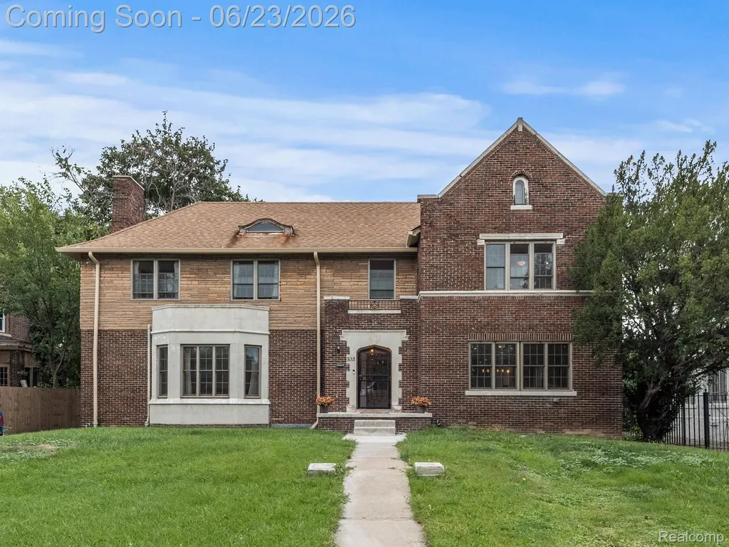 535 Arden Park Boulevard Detroit City MI 48202