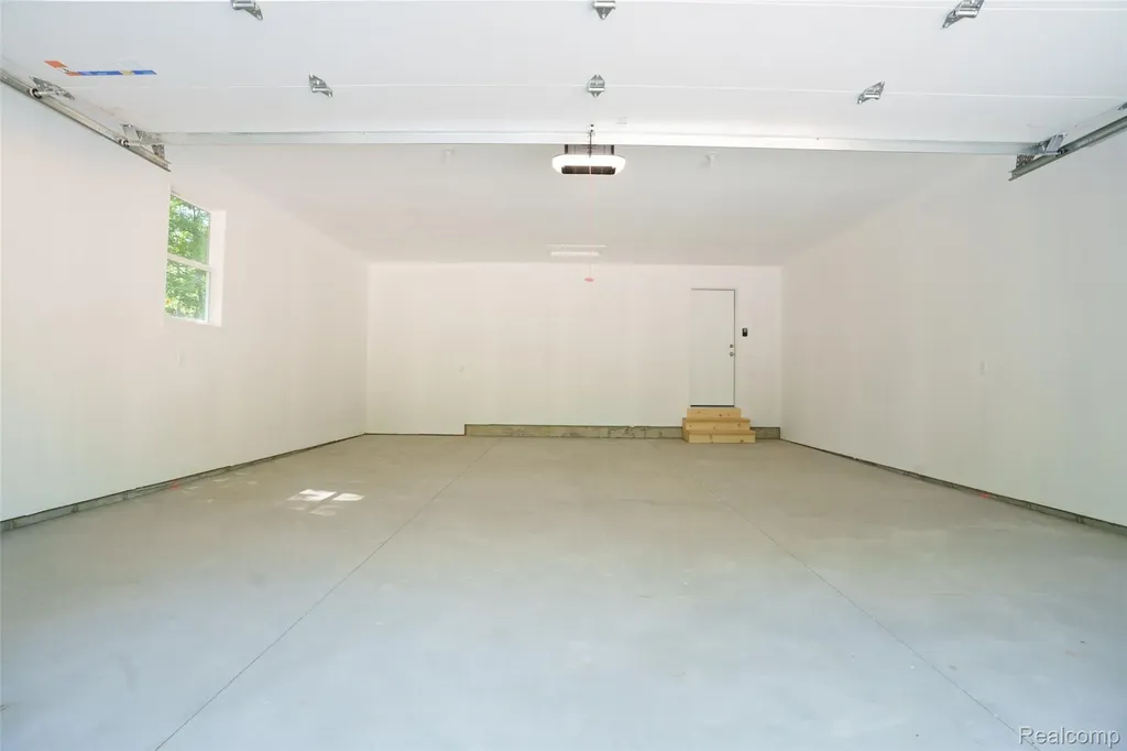 10551 W. Allen Road Conway Township MI 48836