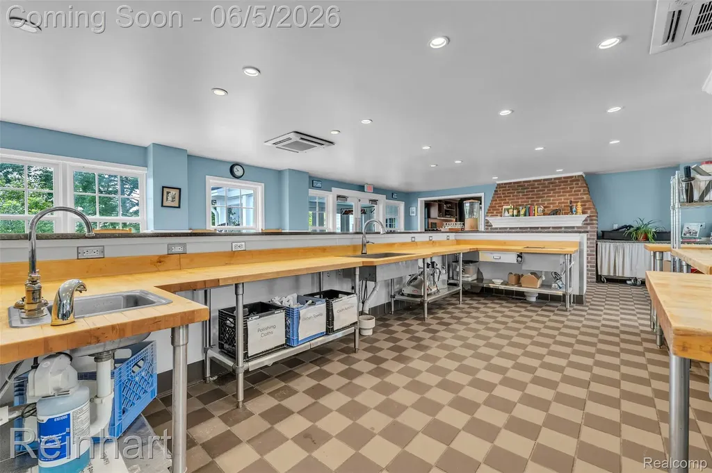 8540 Island Lake Road Dexter Township MI 48130
