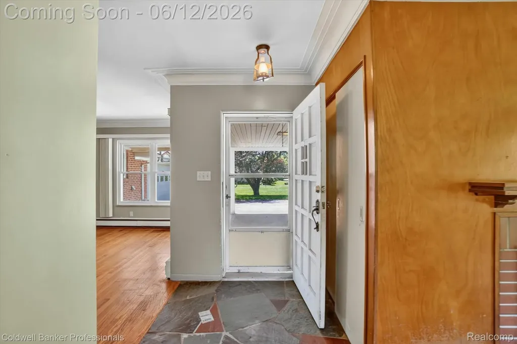 8245 Fenton Road Grand Blanc Charter Township MI 48439