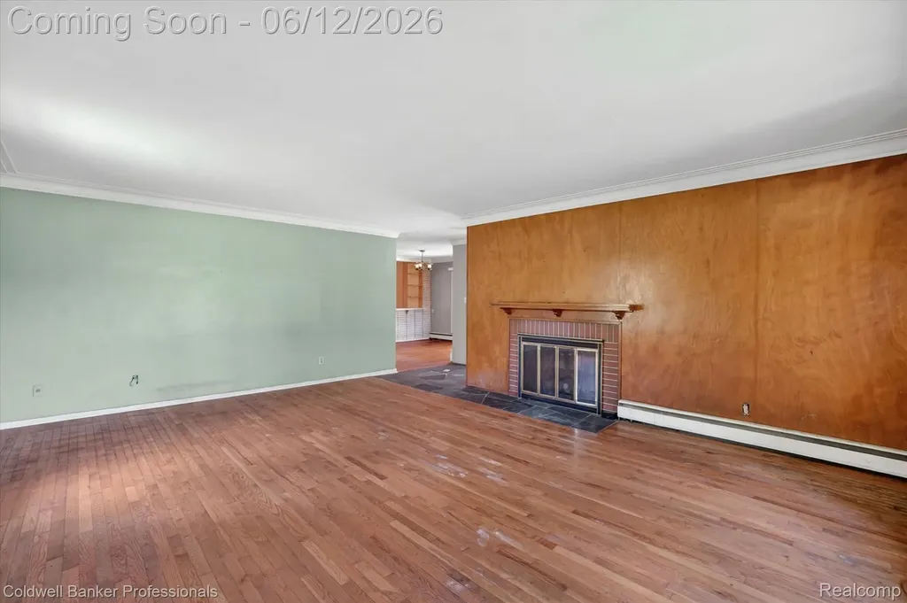 8245 Fenton Road Grand Blanc Charter Township MI 48439