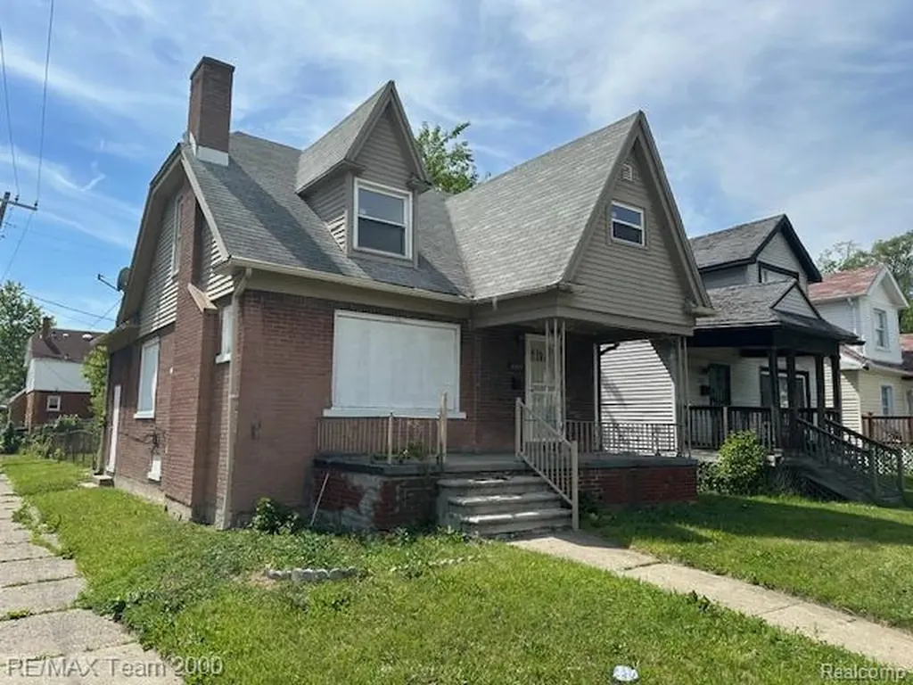 14203 Roselawn Street Detroit City MI 48238