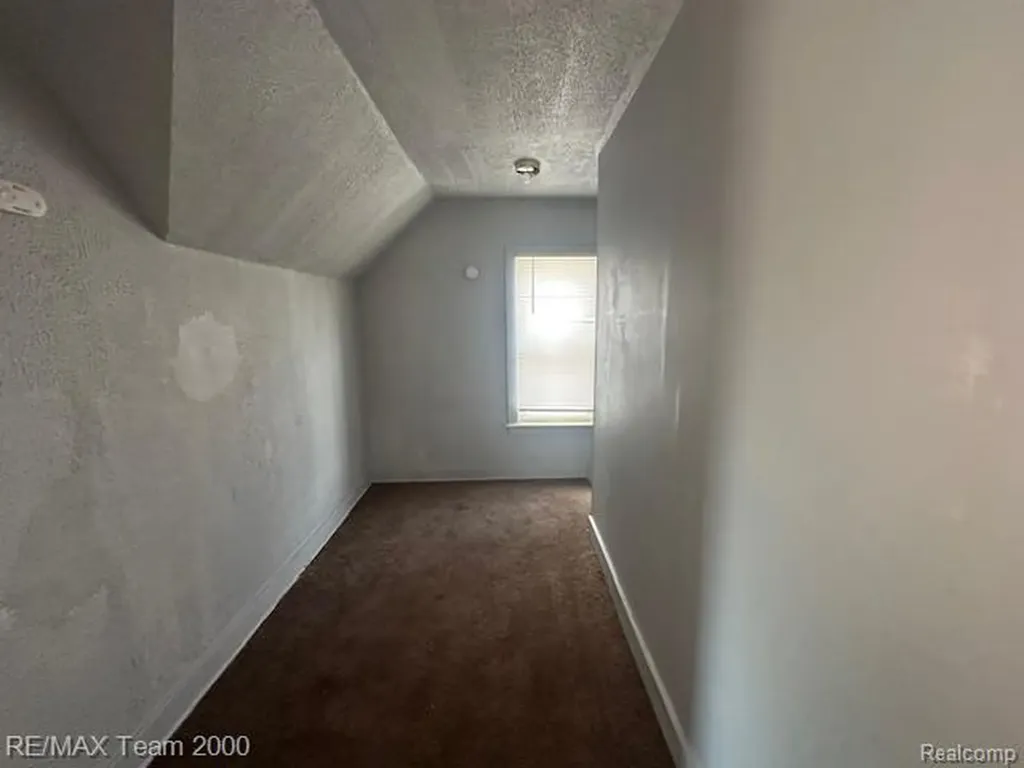 14203 Roselawn Street Detroit City MI 48238