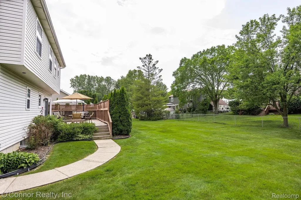 474 Colorado Avenue Marysville City MI 48040