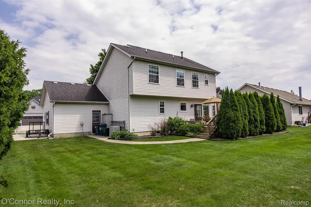 474 Colorado Avenue Marysville City MI 48040