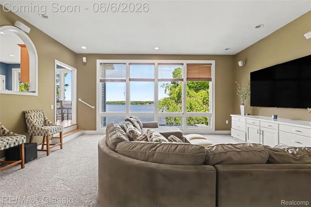 5118 S Shore Drive Fruitland Township MI 49461