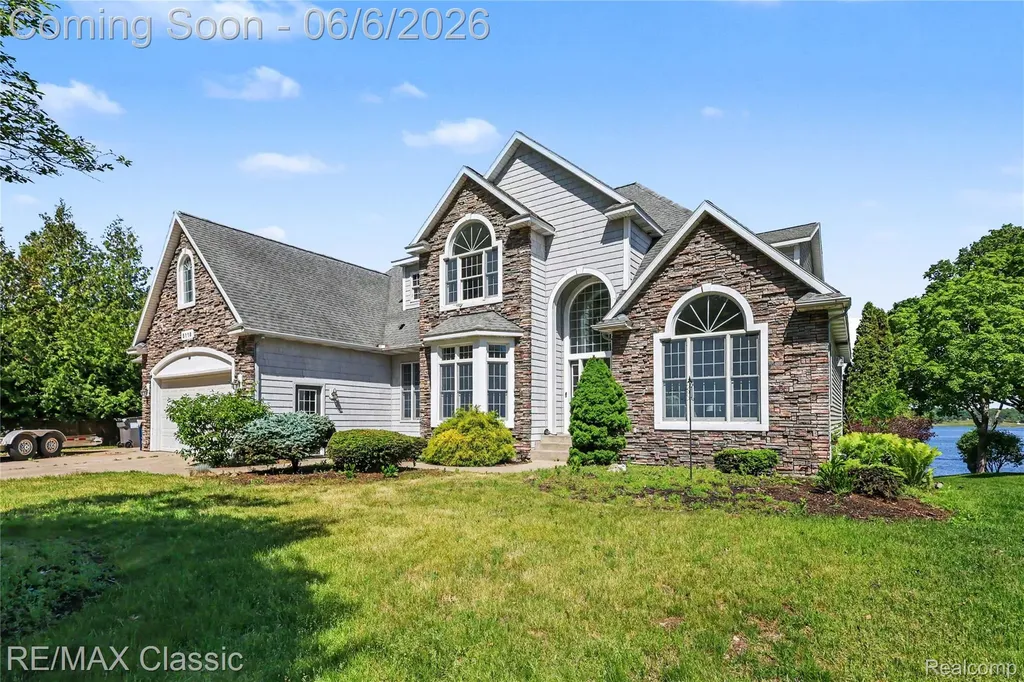 5118 S Shore Drive Fruitland Township MI 49461